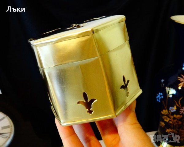 Кандило,кадило от месинг с бурбонска лилия. , снимка 2 - Антикварни и старинни предмети - 21924560