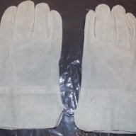 Ръкавици  за заваряване, снимка 1 - Шапки - 16759664