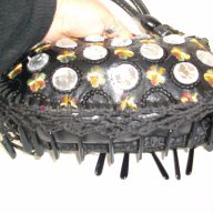 Ръчно декорирана коктейлна мини чанта, снимка 3 - Чанти - 16089006