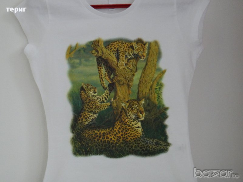Тениска с щампа, снимка 1