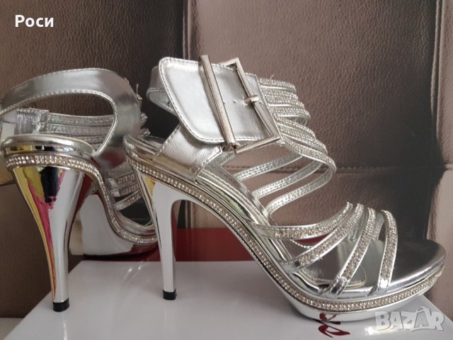 Нови, официални обувки на ток,сандали,бални, сребърни с диамантени ефекти - размер 39