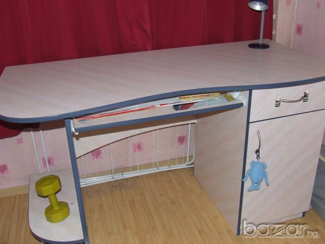 Компютърно бюро, снимка 3 - Бюра - 16034539