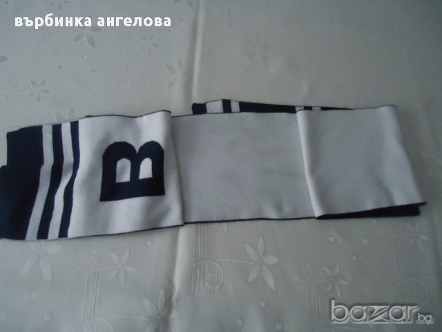 Уникален шал унисекс United Colors of Benetton, снимка 6 - Шапки - 17051162