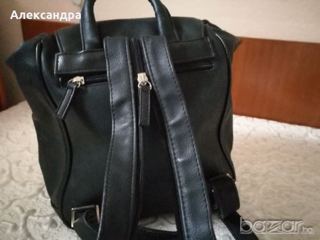 Дамски чанти, снимка 8 - Чанти - 14528941