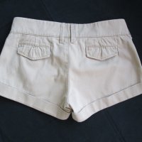 Къси панталонки Jo No Fui телесен цвят, снимка 2 - Къси панталони и бермуди - 25382428