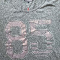 Tommy Hilfiger Shirt Bibi - страхотна юношеска тениска КАТО НОВА , снимка 5 - Детски тениски и потници - 25700332