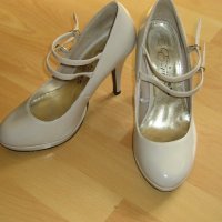 обувки лачени, снимка 1 - Дамски елегантни обувки - 25196565