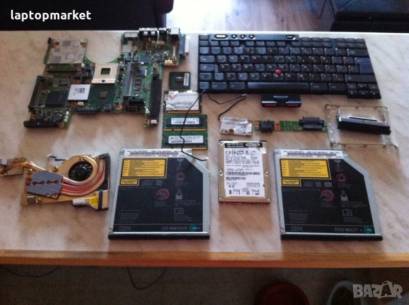 IBM T43 на части, снимка 1