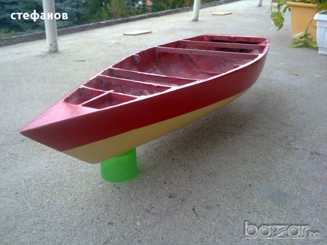 ръчно изработен модел яхта водоплаваща, снимка 1 - Други ценни предмети - 12298763