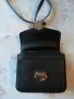 Малка дамска чанта, снимка 6
