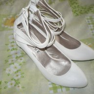 Нови обувки , снимка 1 - Дамски ежедневни обувки - 14258848
