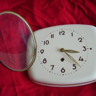 Стар стенен механичен часовник- порцеланов циферблат и корпус., снимка 4 - Антикварни и старинни предмети - 15320834