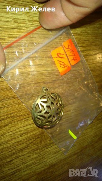 Старинна бронзова висулка медальон -360, снимка 1