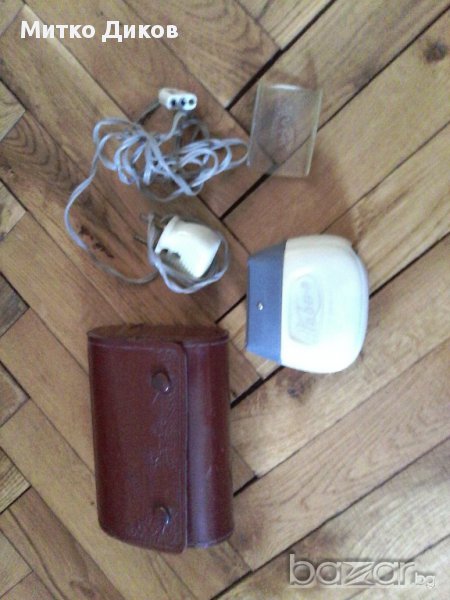 Стара руска самобръсначка електрическа Нева-3, снимка 1