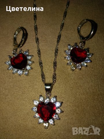 Комплекти от колие и обеци , снимка 2 - Бижутерийни комплекти - 25095565