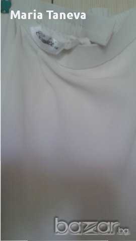 Дамска пола от бял копринен плат, снимка 2 - Поли - 15750423