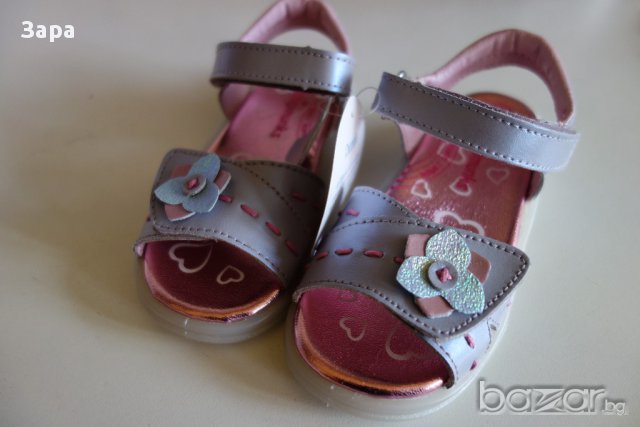 нови кожени сандали Chipmunks, 24ти номер, снимка 8 - Детски сандали и чехли - 17893218