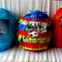 Голeми пиняти 10лв+маска и конфети, снимка 4 - Декорация за дома - 20317120