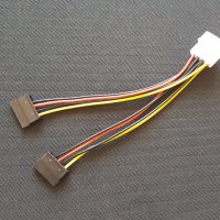 4 Pin IDE Molex to Serial ATA SATA , снимка 1 - Кабели и адаптери - 24532603
