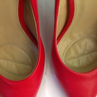 обувки на ток черни и червени, снимка 4 - Дамски обувки на ток - 18093084