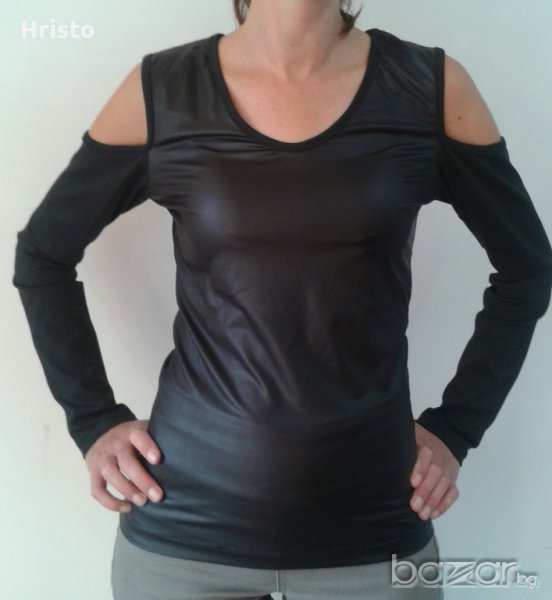 Блуза в черно с дълъг ръкав и открити рамене, снимка 1