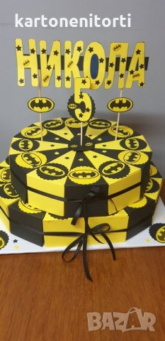 Картонена торта и украса с Батман за рожден ден, снимка 2 - Други услуги - 25566832