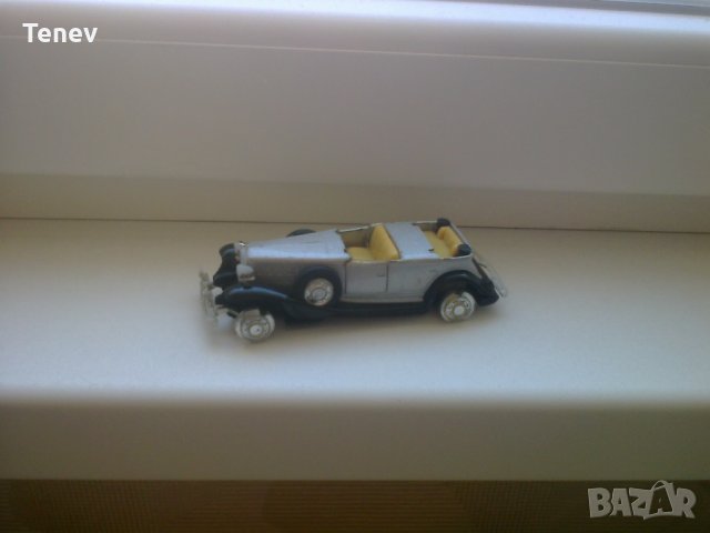 Yatming 1932 Cadillac V-16 Pheaton 1/43 метална колекционерска количка , снимка 4 - Колекции - 24226486