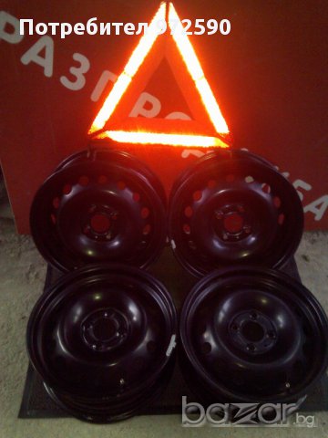 Джанти Железни 15' за Renault, снимка 3 - Гуми и джанти - 11009577