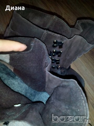 естествен велур, снимка 2 - Дамски боти - 20411196