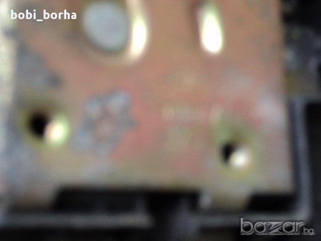 машинка за задна лява врата за фолксваген венто 93г., снимка 3 - Части - 14263953