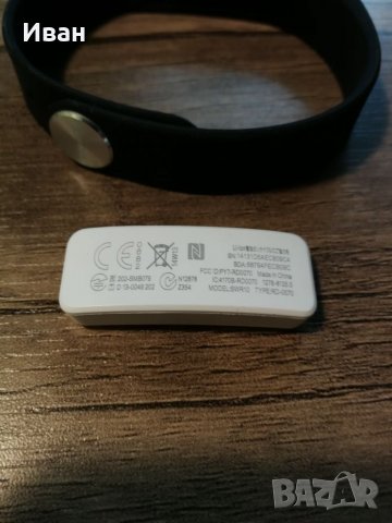 Фитнес гривна SONY, снимка 4 - Смарт гривни - 22649075
