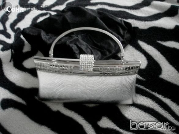 ФИНАЛНА РАЗПРОДАЖБА-Няма такава чантичка просто уникална+безплатна доставка-крайно Намалена 