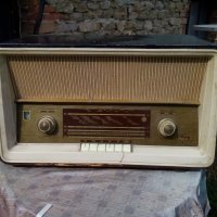 Радио,радиоприемник PECS, снимка 1 - Антикварни и старинни предмети - 21935358