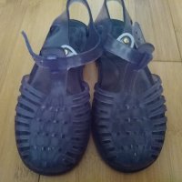 Нови сандалки, снимка 1 - Детски сандали и чехли - 21686389