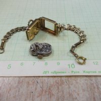 Часовник дамски стар с верижка и панта на капака, снимка 7 - Дамски - 20537531