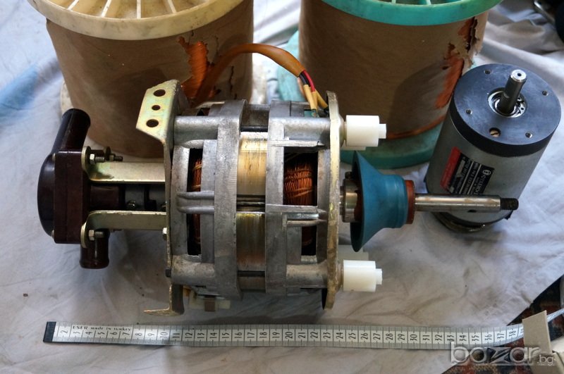 двигател с помпа, снимка 1