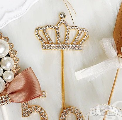 Корона златиста диамантена метална топер за торта украса на мъфини кексчета декор, снимка 1