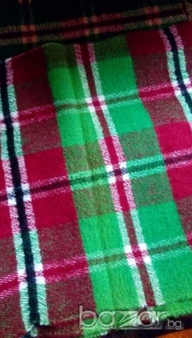 Ръчно тъкани чисто нови  одеала на стан. ., снимка 2 - Олекотени завивки и одеяла - 12302085