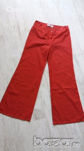 Дамски дънки червени, снимка 1 - Дънки - 18454311