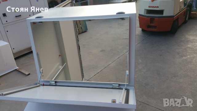 Електрическо командно табло - Schneider, снимка 8 - Други машини и части - 25385645