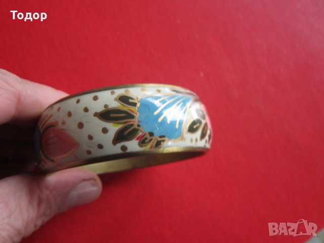 Невероятна бронзова гривна с емайл , снимка 3 - Гривни - 23700645