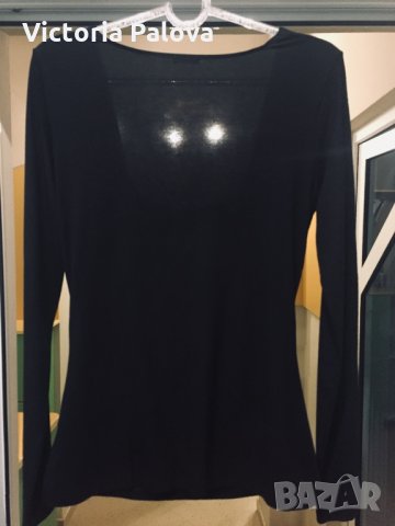 Красива блузка BENETTON, снимка 4 - Блузи с дълъг ръкав и пуловери - 24118616