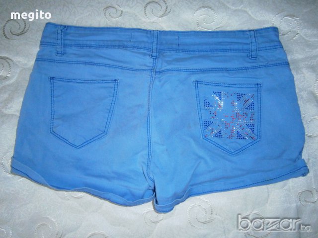 Къси дамски сини панталонки - размер М UK 10 / 38 EU , снимка 3 - Къси панталони и бермуди - 16637604