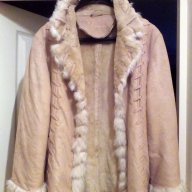 Продавам  дамско палто от кожа от Англия 49, снимка 1 - Палта, манта - 16227213