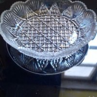 Стъклена чиния, снимка 1 - Чинии - 23982621
