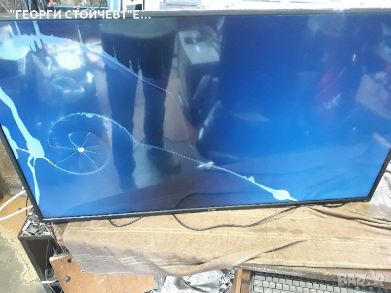 LC-49CUG8052E със счупен панел, снимка 1