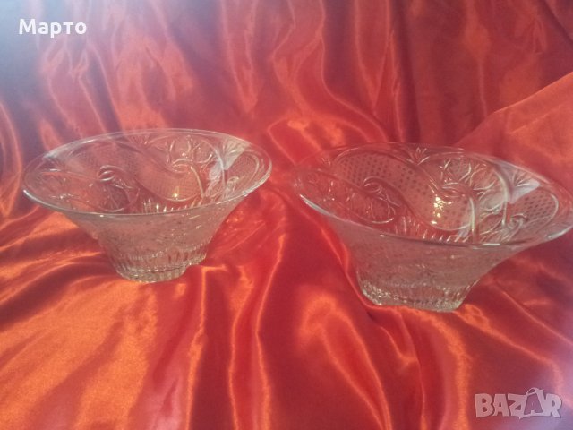 Две еднакви големи кристални фруктиери голямшки