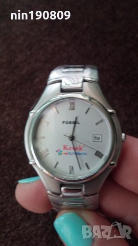 Часовник Fossil,в кутия, снимка 4 - Други - 21902216