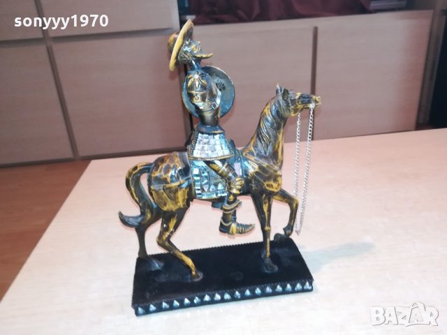 дон кихот и коня-тежка масивна фигура-25х20х8см-L, снимка 11 - Колекции - 21693321