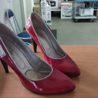 Елегантни обувки , снимка 2 - Дамски обувки на ток - 25513245